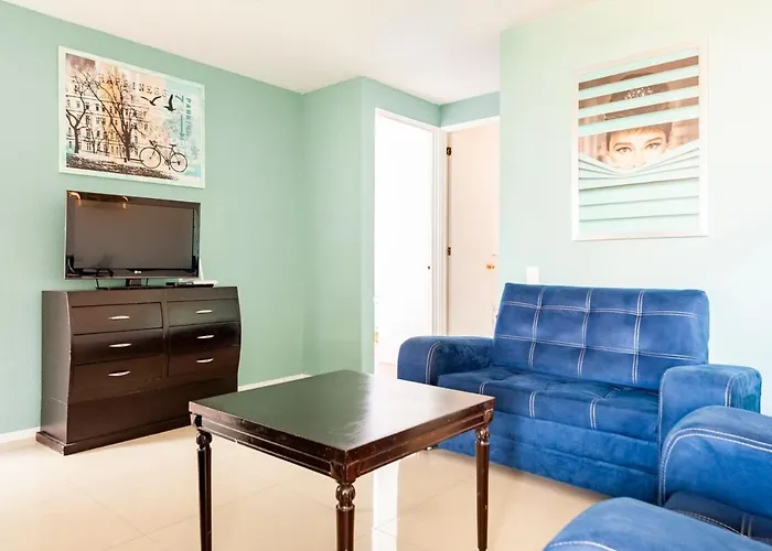Spacious Located Very Close To Wtc Apartment