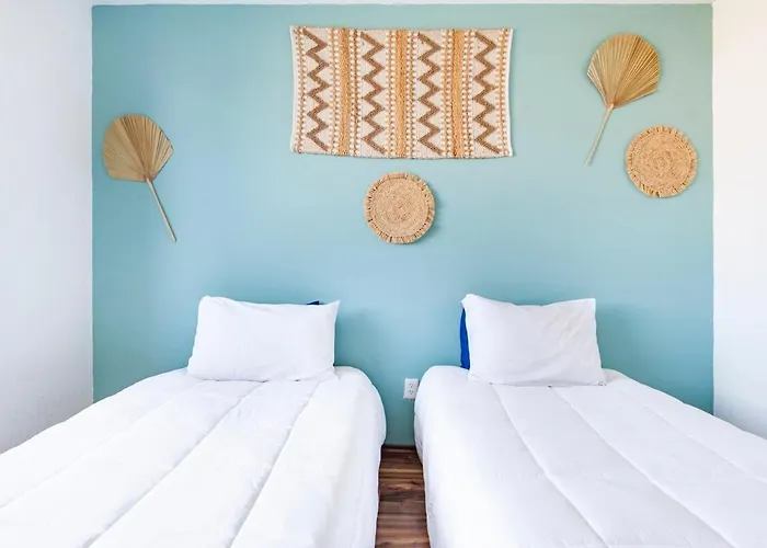 Spacious Located Very Close To Wtc *