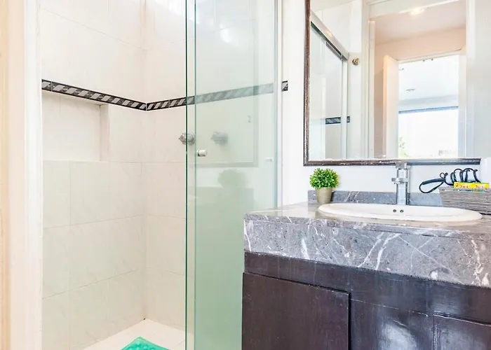 Spacious Located Very Close To Wtc * Mexico City